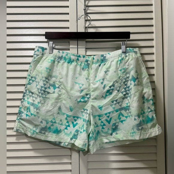 Columbia Women's Sandy River I| Printed Short, Breathable, Sun Protection - Picture 1 of 7